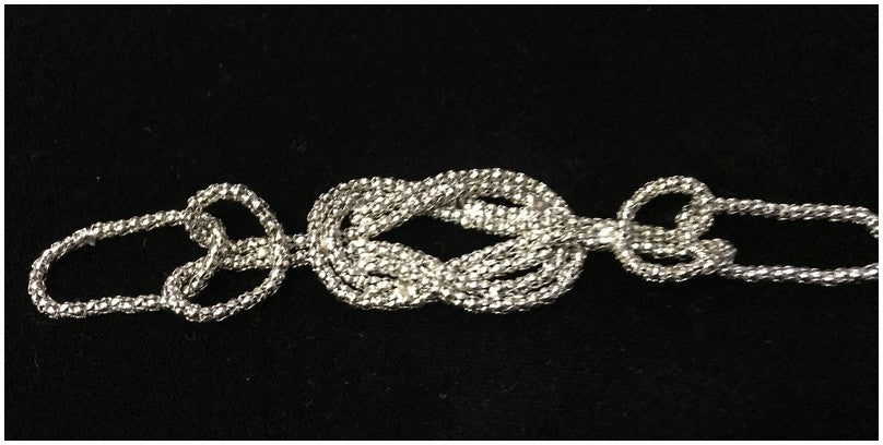 Cierre de cadena de plata de Brandeburgo para coser para decorar vestidos, bolsos y personalizaciones.