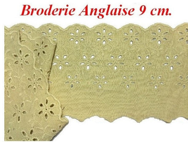 English Embroidery Cotton by the Meter in 9 cm Beige to sew.