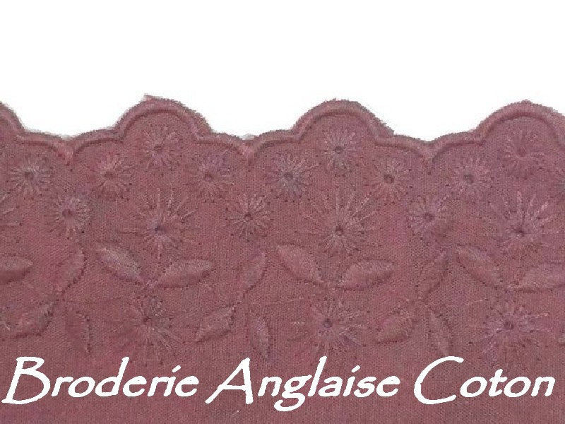 English Embroidery Cotton in 7 cm to Sew in Burgundy Wine Color.