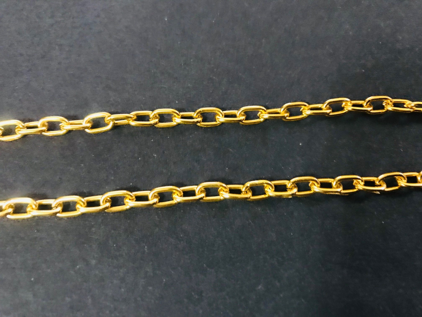 Gold Curb Chain by the Meter in 5 mm For decorations and customizations.