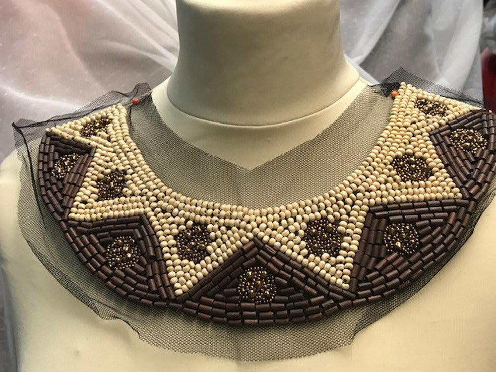 Sew-on Collar Neckline Bib.