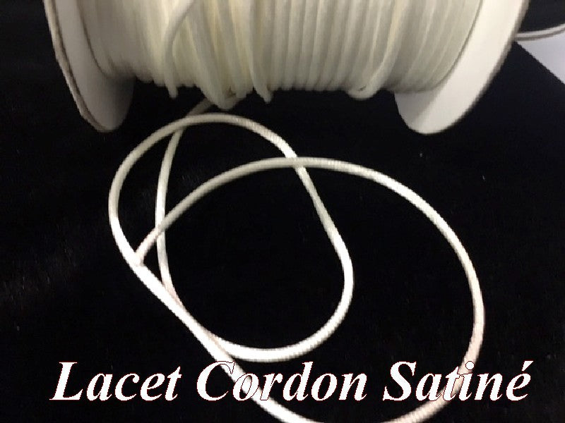 Cordon Lacet Satiné Ecru En 3 mm Pour Loisirs Créatifs Et Laçage.