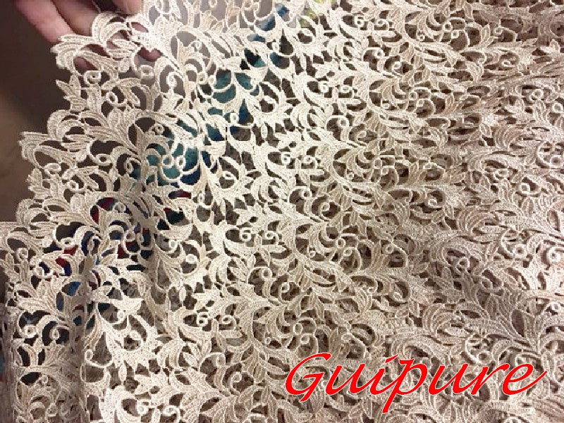 Dentelle Guipure Au Mètre Beige En Grande Largeur.