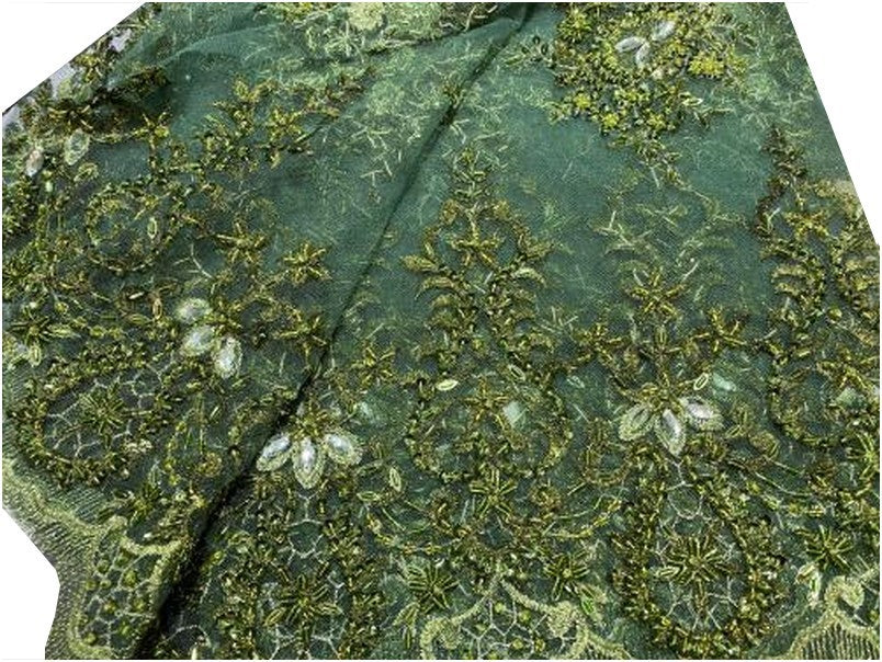 Dentelle Perlée Vert Kaki Au Mètre Couture en Grande Largeur.