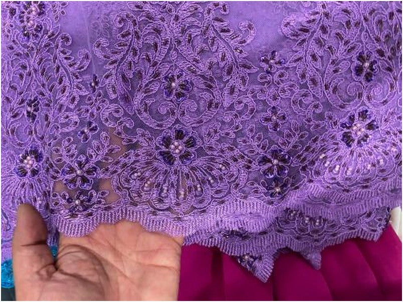 Dentelle Perlée Violette Au Mètre , En Grande Largeur.