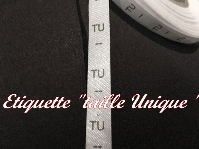 Etiquette De Vêtements " Tailles Unique " x Par 1000 Pièces A Coudre De Composition Textile , Contexture Pour Confection.