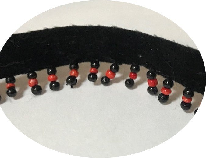 Frange En 1.5 cm en Perlé au mètre sur ruban velours Noir