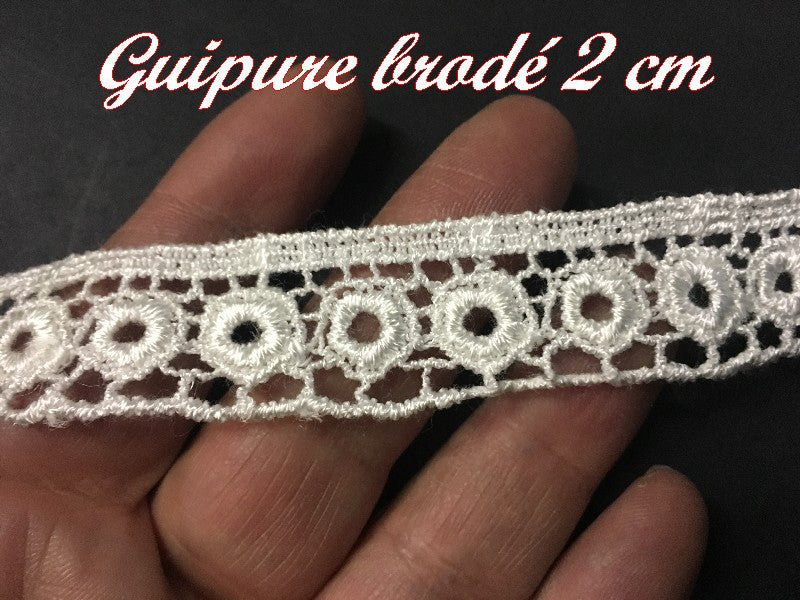 Guipure Lace Trim by the Meter in 2 cm Embroidered Cream for Customizations and Decorations