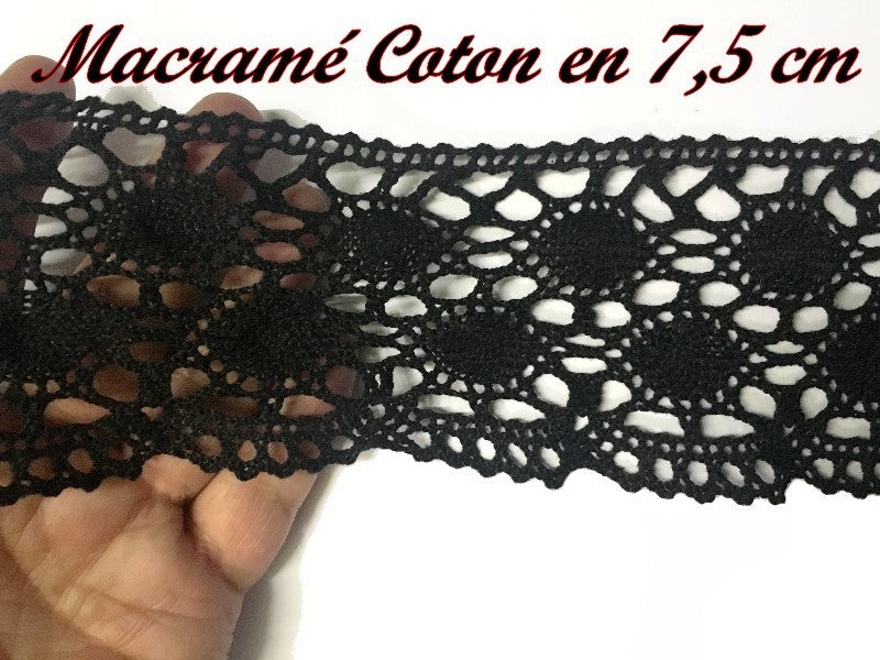 Macrame Lace Trim in 7.5 cm Black to Sew.