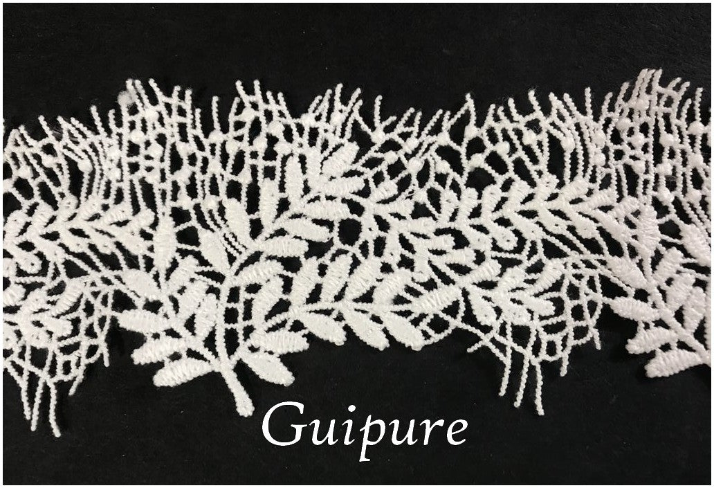 Fine 5 cm white guipure by the meter: Transform your creations