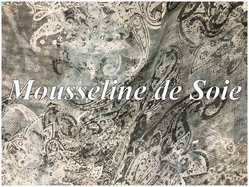 Gasa de seda de alta costura con estampado de cachemira.