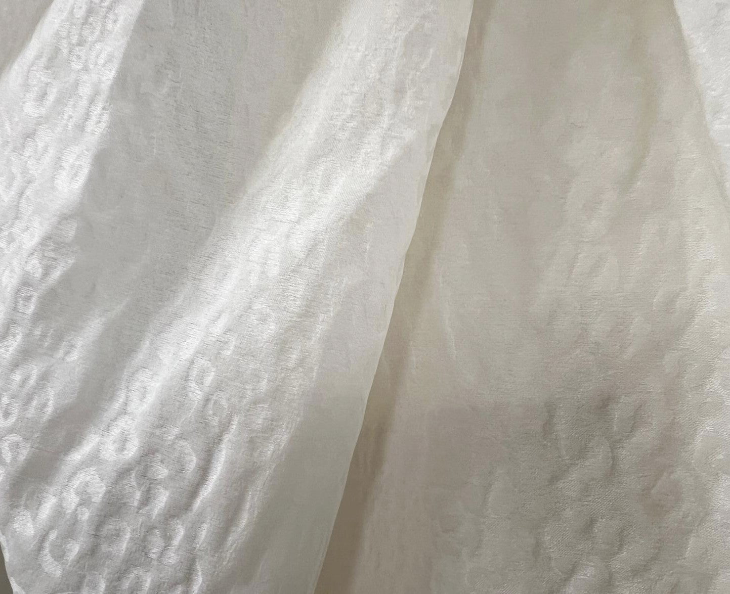 Organza De Soie Lourd Ivoire Haute Couture Pour Mariage Et Cérémonies