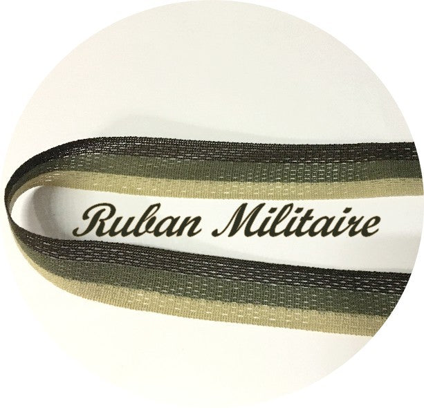 Ruban Au mètre En 25 mm Motif Façon Miltitaire A Coudre Pour Loisirs Créatifs Et Décorations.