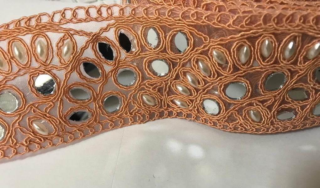 Ruban Brodé Saumon orné de perles et de Miroir Pour Décorations Caftans Ceintures Et Customisations.