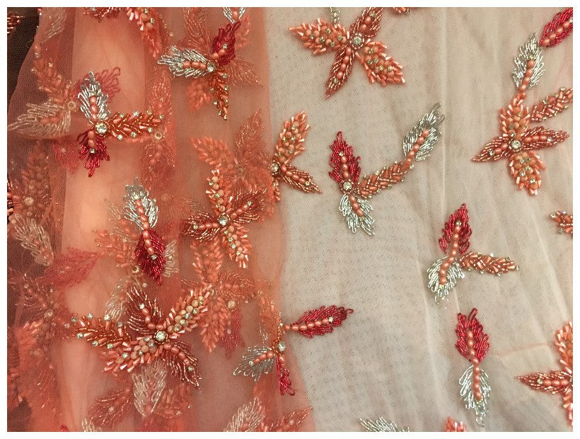 Tissu Saumon Haute Couture Pérlé Sur Résille Saumon Pour Caftans Et Robes De Cérémonies.