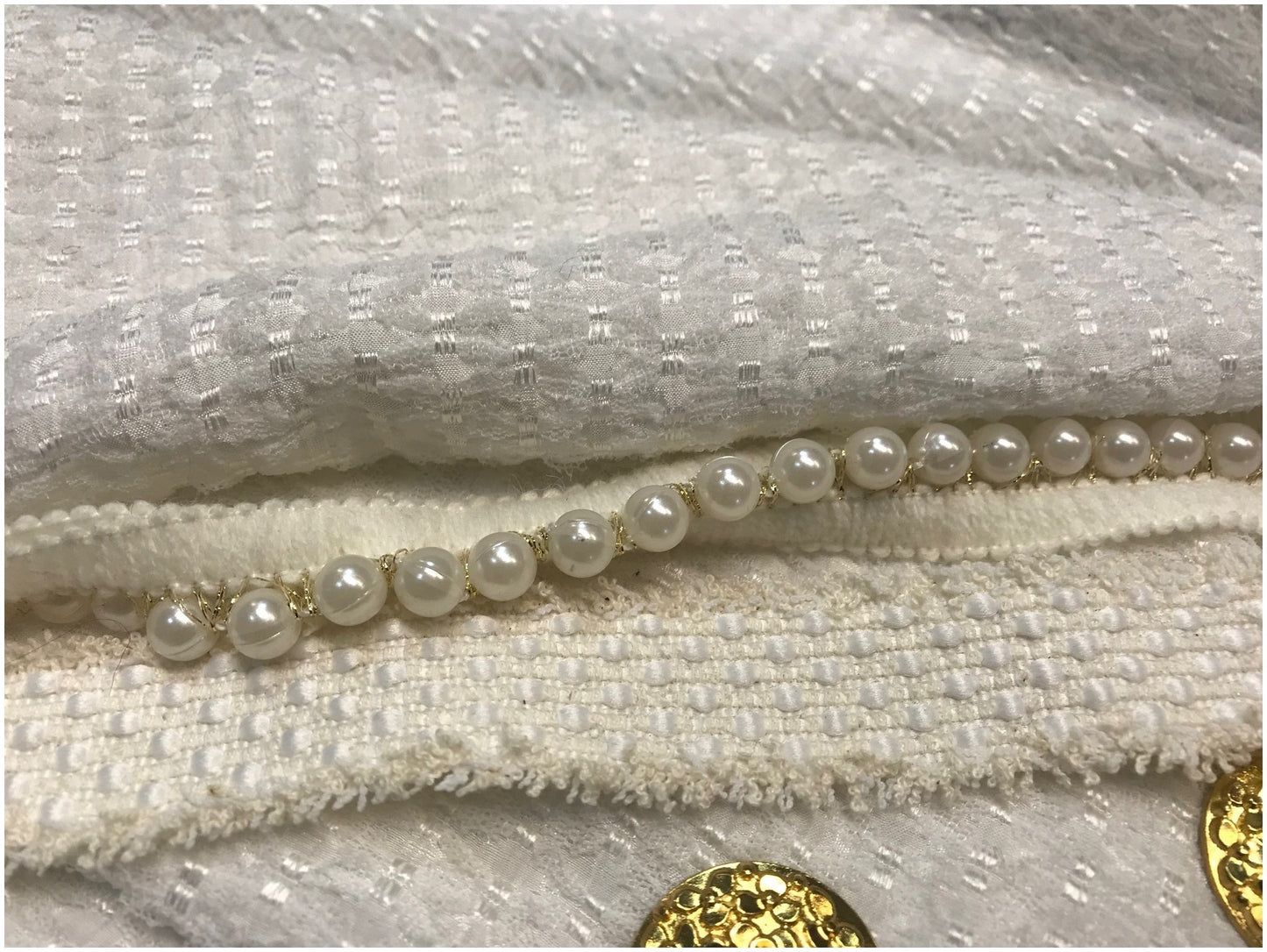 Tissu Style "Chanel" Blanc Au Mètre Haute Couture.