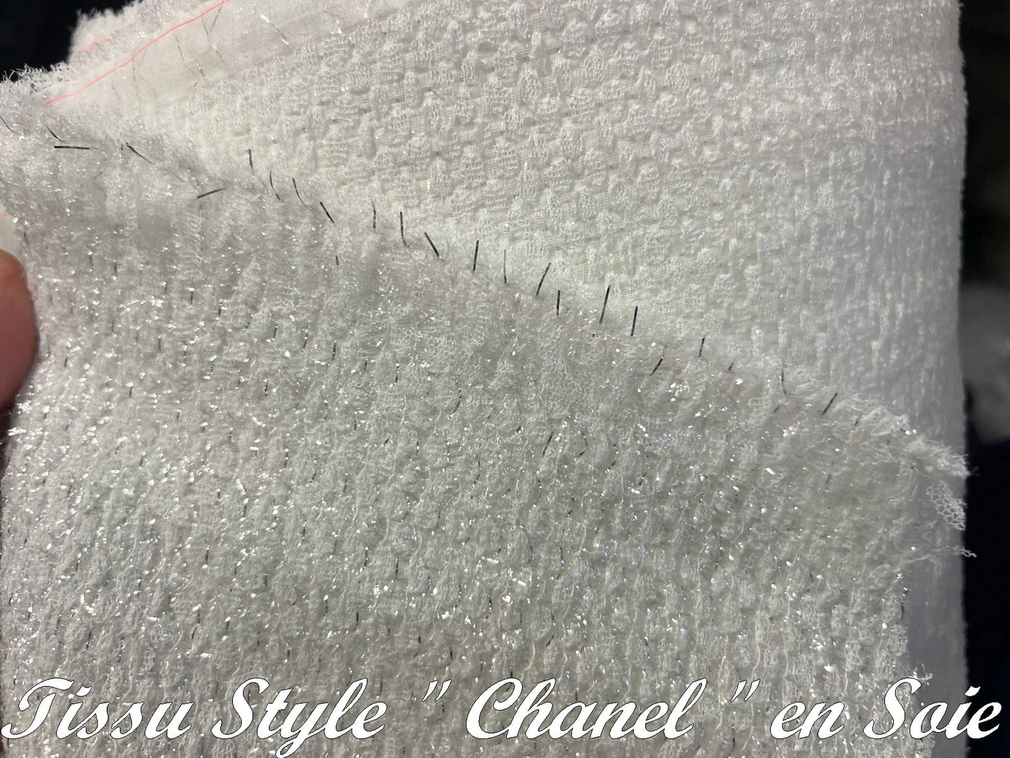 Tissu Style "Chanel" Blanc En Soie Au Mètre Haute Couture.