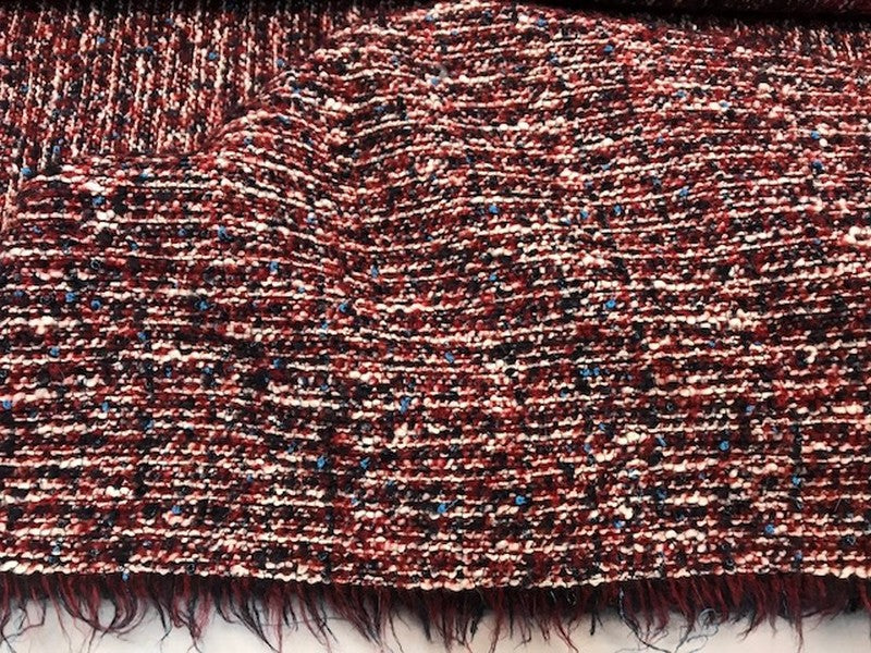 Tejido de tweed estilo "Chanel" en color vino y crudo por metros Alta Costura: Elegancia atemporal