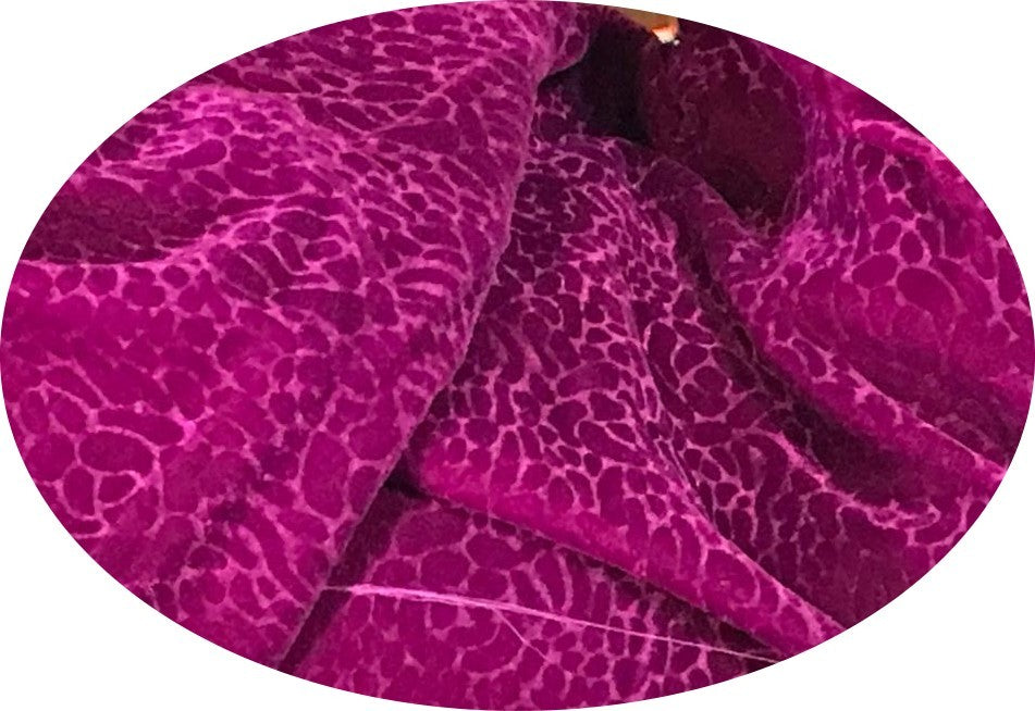 Tissu Velours Marbré Prune au mètre, Symbole de Raffinement