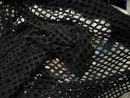 Filet en Coton 128 cm - Maille Ajourée 2x2 cm - Tissu Non Extensible