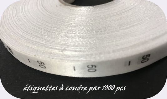 1000 Etiquettes De Vêtements " Taille 50 " Par 1000 Pièces  A Coudre, Contexture Pour Confection.