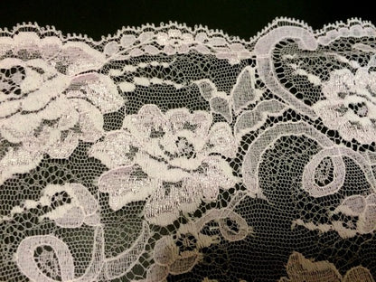 Dentelle Couture En 13 Cm Rose A Coudre pour loisirs Créatifs Et Décorations.