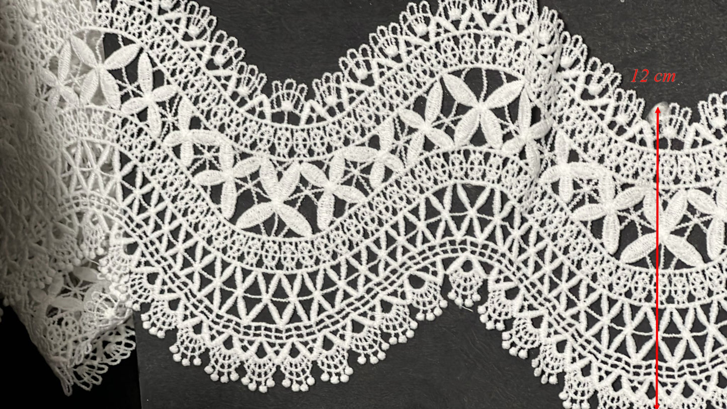 Guipure Festonnée Blanche 12 cm - Dentelle au Mètre Motif Floral