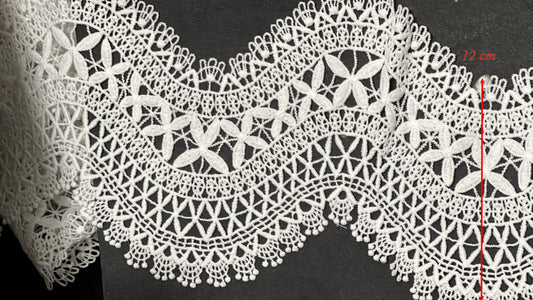 Guipure Festonnée Blanche 12 cm - Dentelle au Mètre Motif Floral