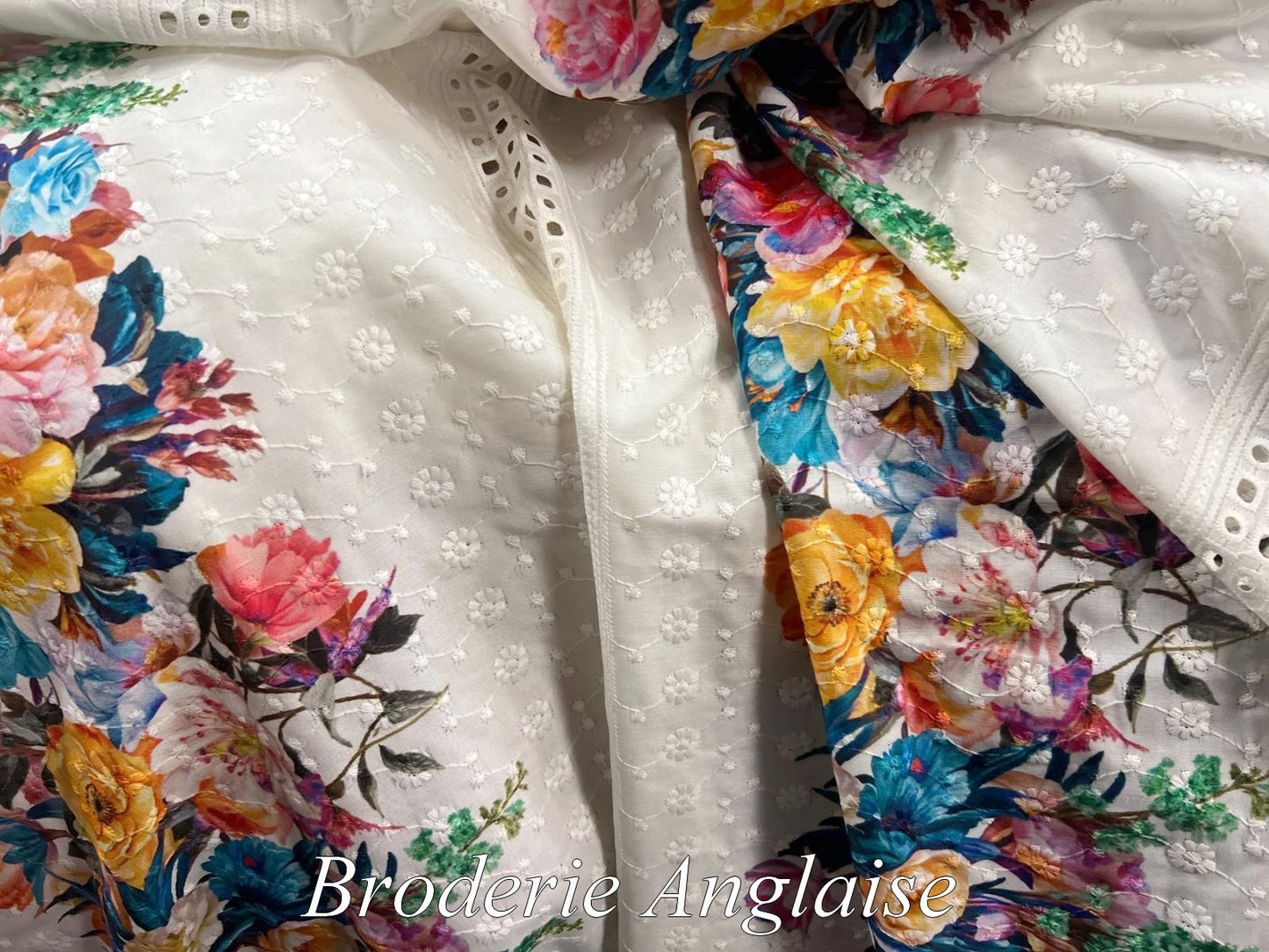 Tissu Broderie Anglaise Fleurie 100% Coton