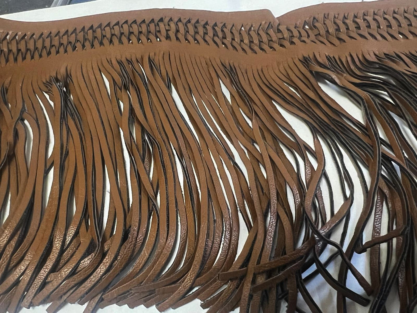 Frange Cuir Caramel Cognac 15cm - Galon Bohème Western au Mètre