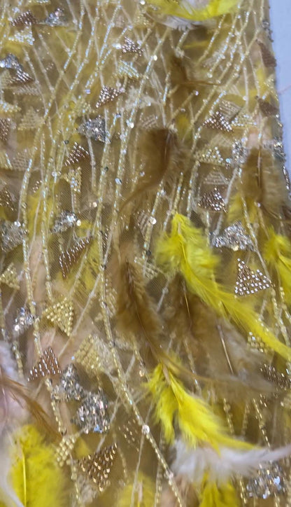Tissu Haute Couture Plumes & Perles Doré