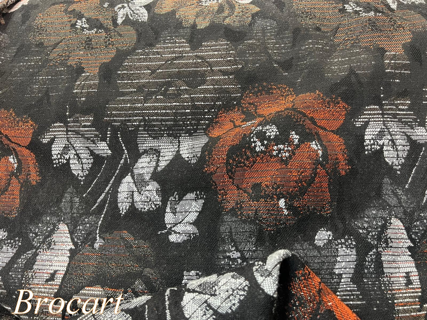Brocart de laine haute couture.- vendu au mètre