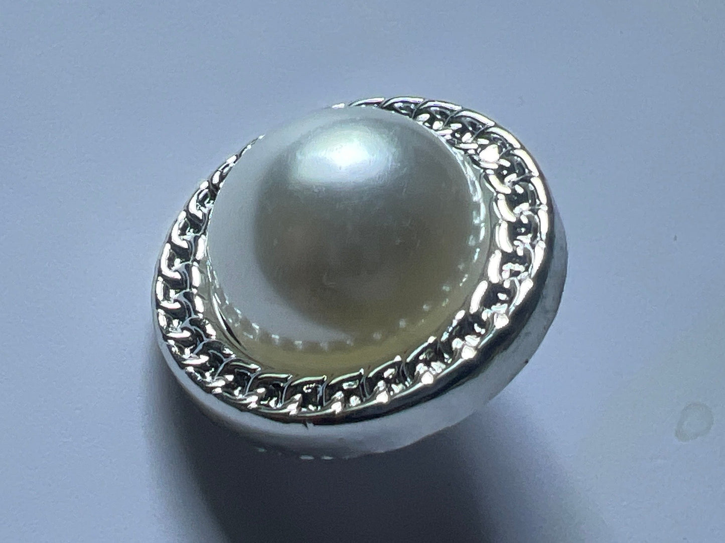 Bouton Nacré Cercle Loulavim 18mm