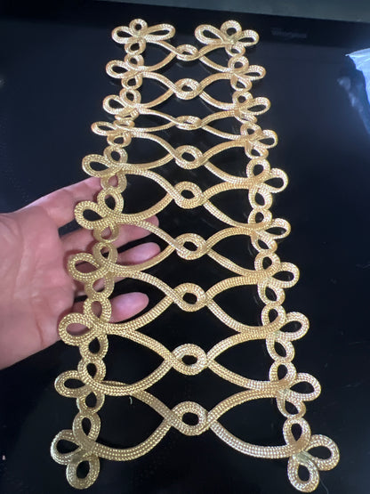 Galon Tressé Doré Ajouré – Passementerie Haute Couture