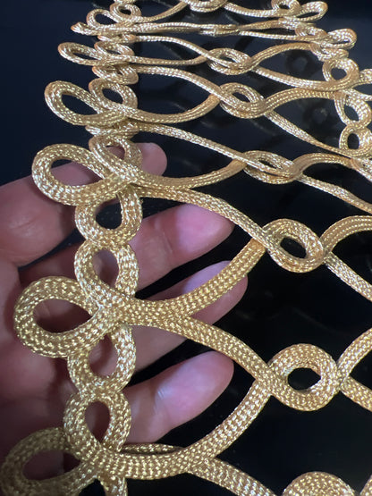 Galon Tressé Doré Ajouré – Passementerie Haute Couture