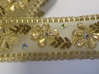 Galon strass et perle doré 35 mm
