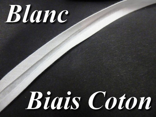 Biais Coton Blanc replié , A  Coudre Pour Vetements Et Loisirs Créatifs.