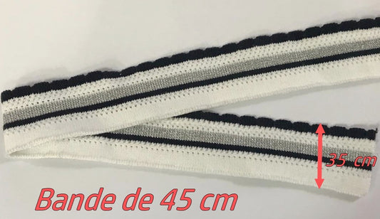 Bord-côte Ecru et marine argenté en tissu jersey pour des finitions raffinées.