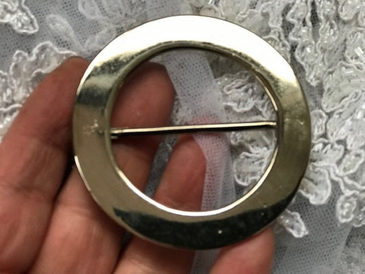 Boucle en métal Ronde Argent  en 6,5 cm A Coudre.