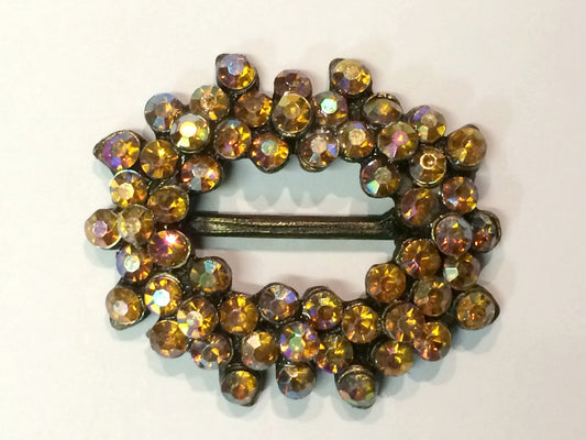 Boucle Orné De Strass Couleur moutarde Pour Décorations Vetements