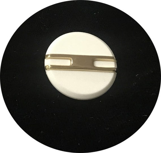 Bouton  A Queue Style " Chanel " Pour La Couture