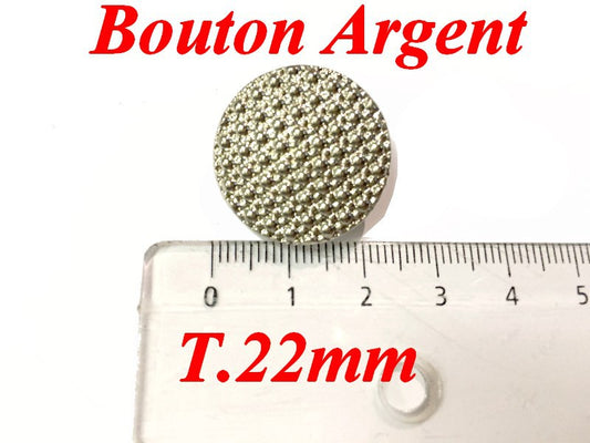 Bouton  Argent  En Taille 22   A Coudre Pour Vetements Et Customisations