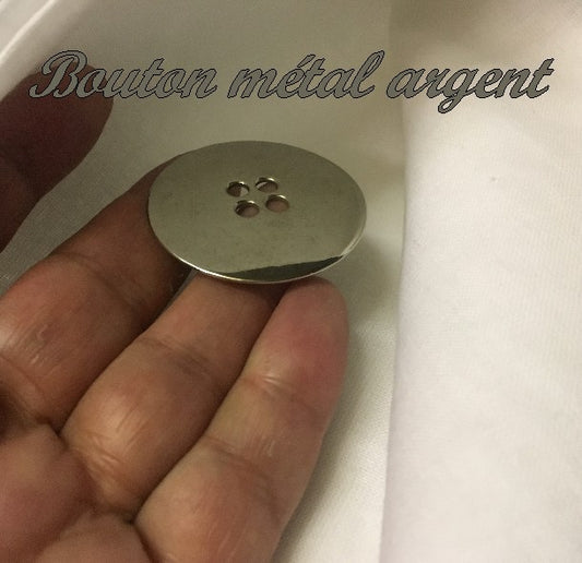 Bouton Argent Métal Vintage En Taille 4 Cm  A Coudre  Pour Customisations De Vetements et Décorations.
