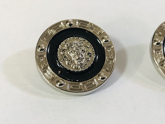 Bouton Argenté Noir Style " Versace " à Coudre En Taille 22 mm Pour Customization de vêtements.