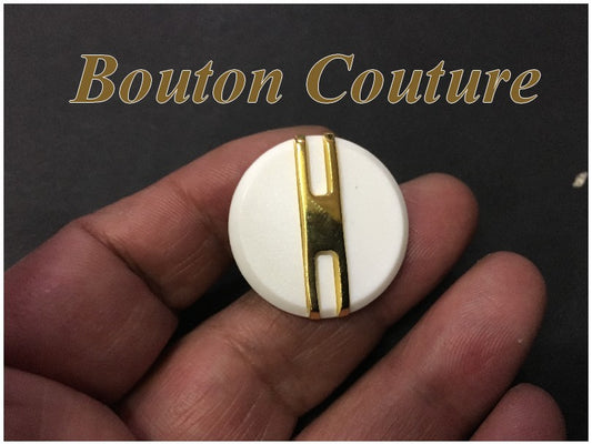 Bouton Blanc Motif Doré Style Hermes En 28 mm A Queue  Couture