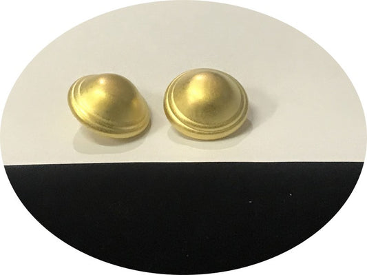 Bouton Demi-Boule Doré Bombé Mat Style Chanel Couture.