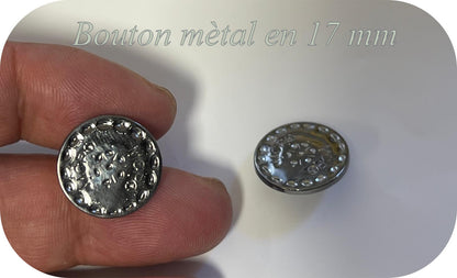 17mm Flat Metal Button – Shiny Silver Hammered Finish