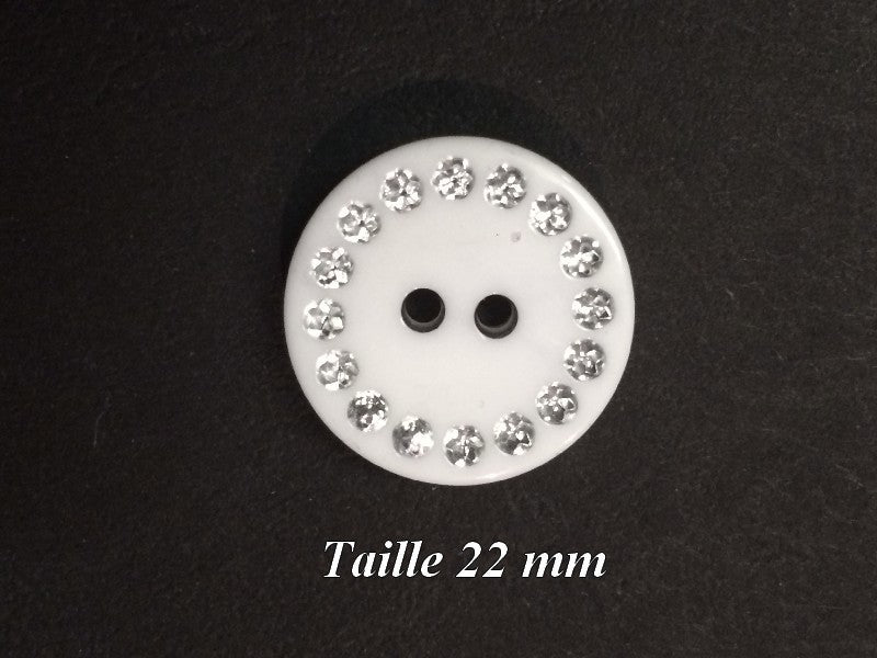 Bouton Strass A Coudre  en Taille 22 mm Blanc Pour Vetements Et Loisirs Créatifs