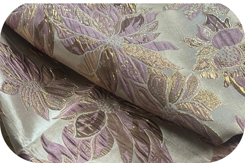 Brocade with Lilac and Gold Motifs: Elegance and Refinement