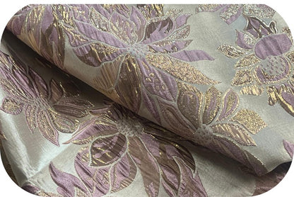 Brocade with Lilac and Gold Motifs: Elegance and Refinement